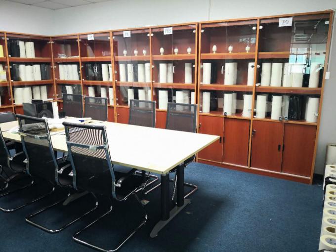 Nastro adesivo a fusione calda Nastro adesivo a pressione calda unilaterale per unghie in acciaio 3